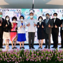 รพ.ปิยะเวท มอบ “หนังสือขอบคุณ” เครือซีพี-ซีพีเอฟ ร่วมสร้างโรงพยาบาลสนามครบวงจร “โครงการลมหายใจเดียวกัน”