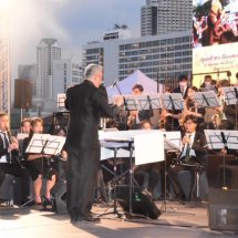 “ดนตรี อว. เทิดพระเกียรติ” ยก KU Win Symphony ผงาดศักยภาพศิลปินไทย ที่ไอคอนสยาม