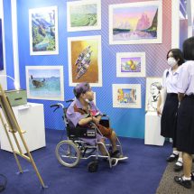วช.หนุนนวัตกรรม หนุ่มพิการใช้ปากวาดภาพจุดประกายพลังแห่งปัญญาและพัฒนาคุณภาพชีวิตผู้พิการ พร้อมนำเสนอผลงานในมหกรรมงานวิจัยแห่งชาติ 2565